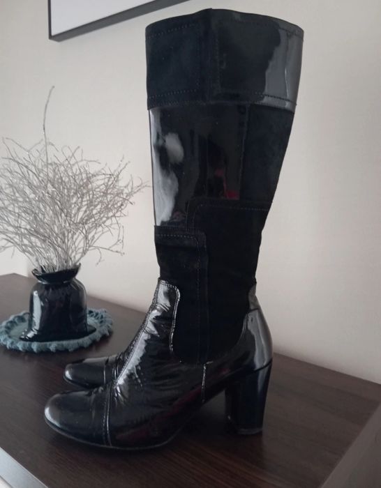 Kozaki damskie lakierowane