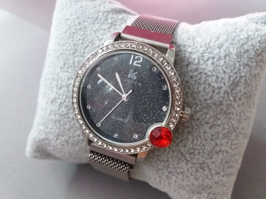 zegarek damski Kurren cyrkonie pasek magnetyczny srebrny