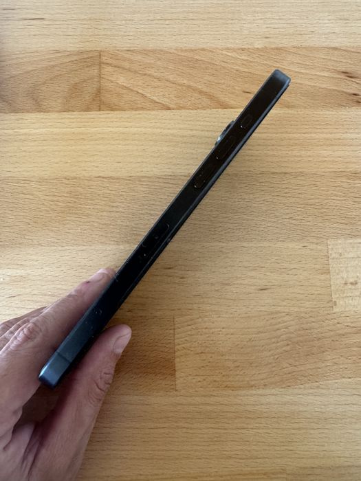 iPhone 15 Pro Max + capa - Fatura/Garantia