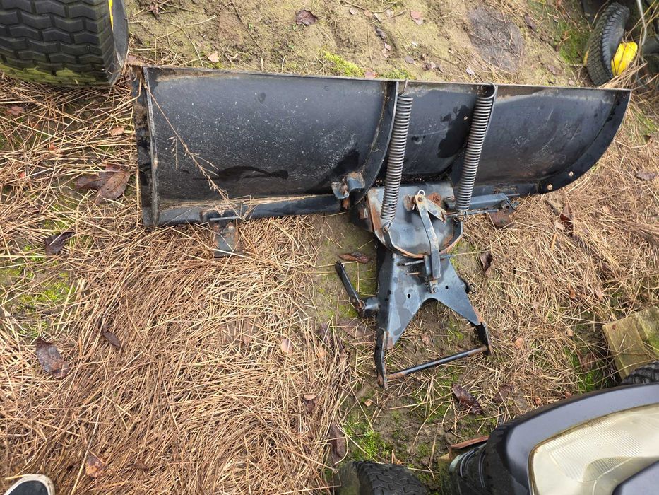 Pług do śniegu kosiarka traktorek john deere 125 cm szer