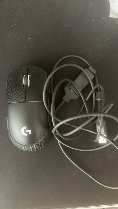 Gaming Wireless Logitech G Pro (Sem Caixa - Com Grips)