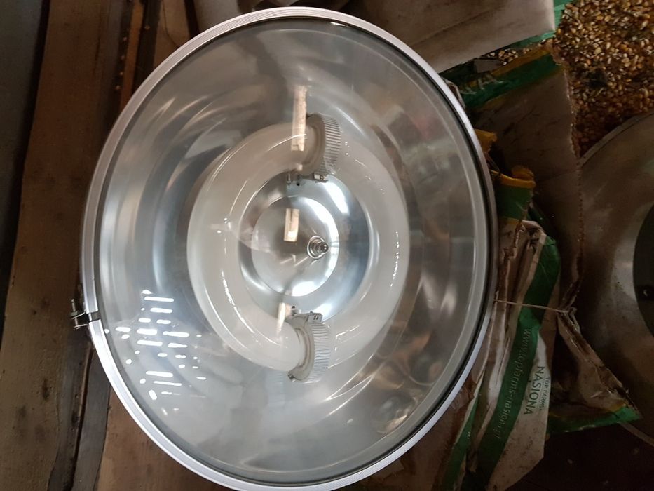 Lampa, naświetlacze, halogen