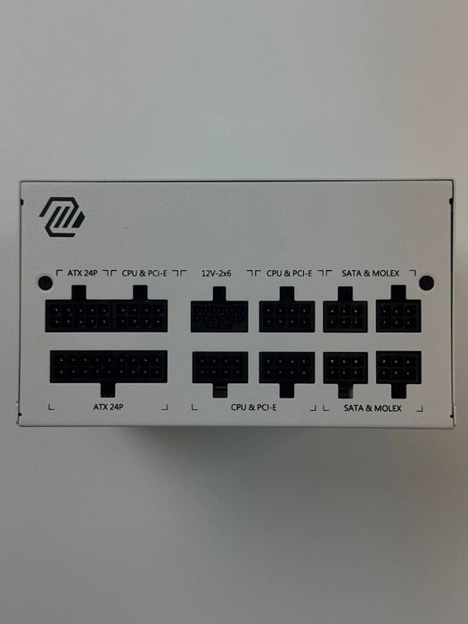 Блок живлення MSI MAG A850GL PCIE5 White 850W (306-7ZP8A24-CE0)