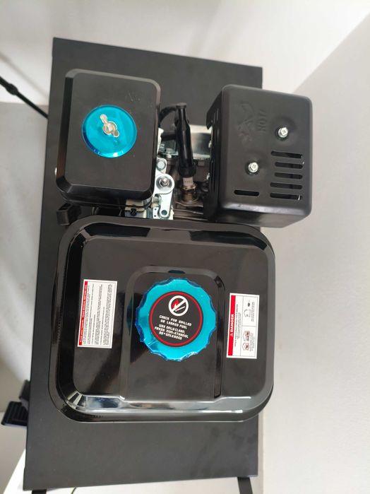 Motores 7.5cv 212cc 4 Tempos karting *em stock* (em preto)