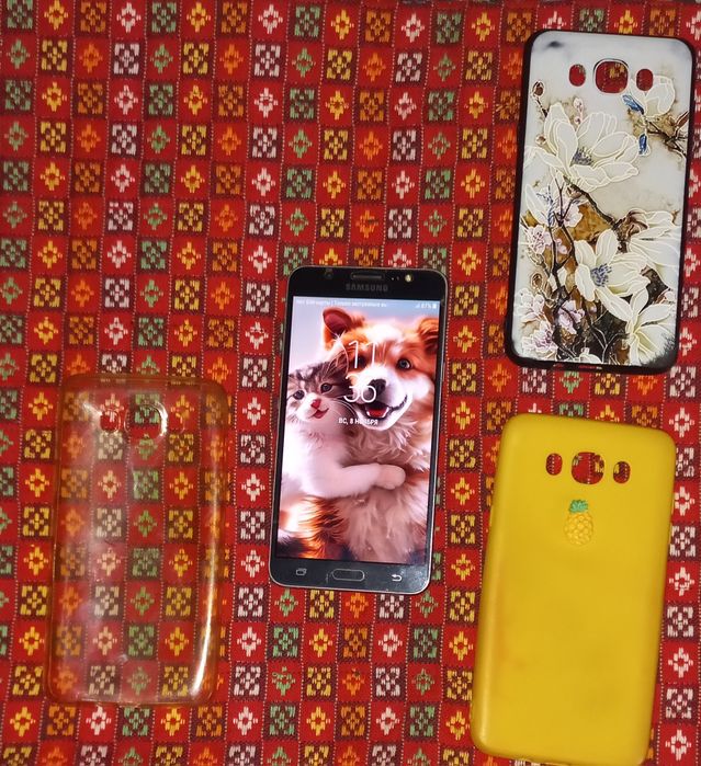 Мобильный телефон сенсорный Samsung j7 2016 16G