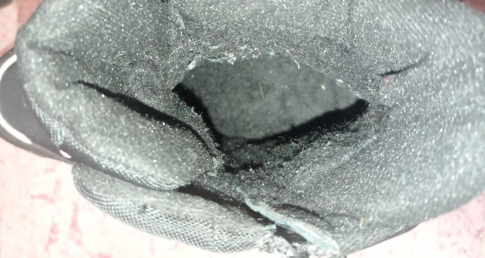 Продам зимні ботинки дитячі