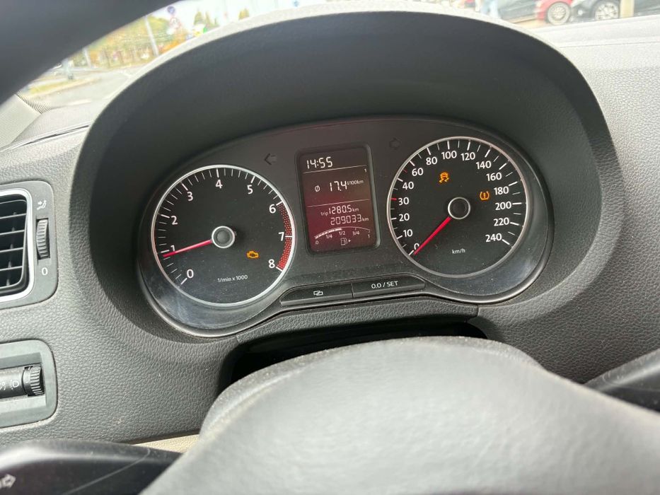 Volkswagen Polo 6r 1.2  2010r
