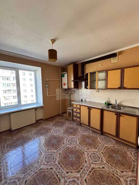 Продаж 2к квартири Центр