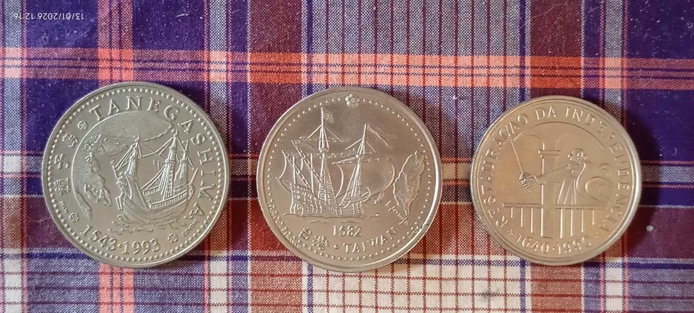 Moedas comemorativas colecçao 200 e 100 escudos - 3 pcs