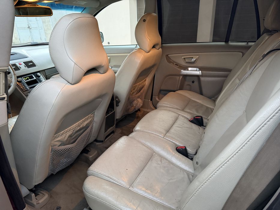 Volvo XC90 2.4 дизель автомат