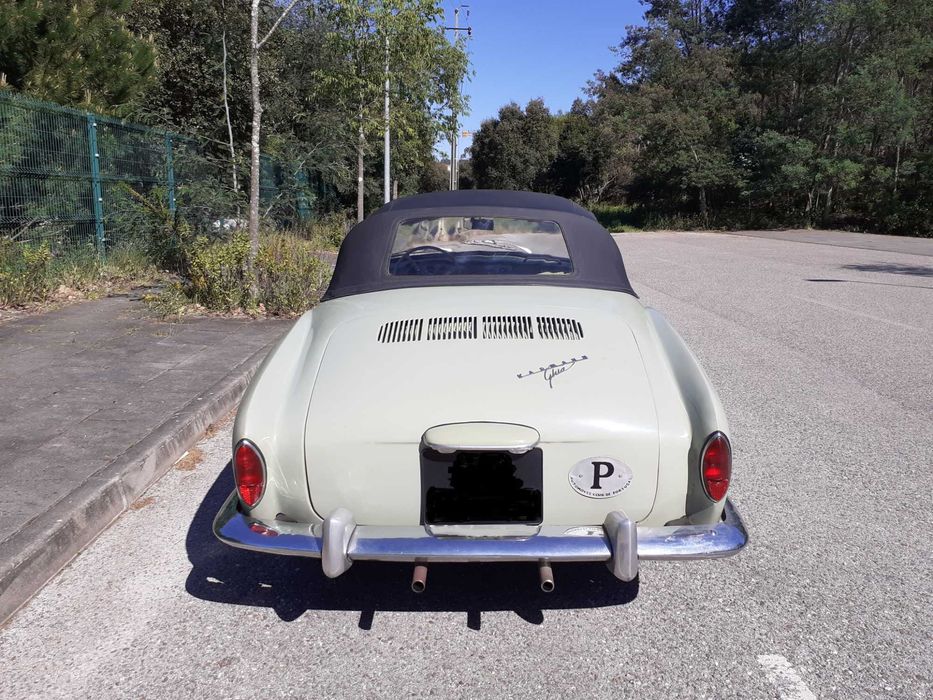 VW Karmann Ghia (descapotável)
