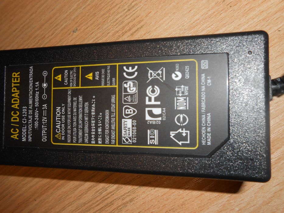 Новые блоки питания 12 Вольт 3 Ампера