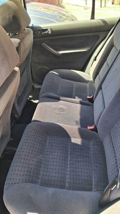 Vw Golf 1.4 gasolina super conservado