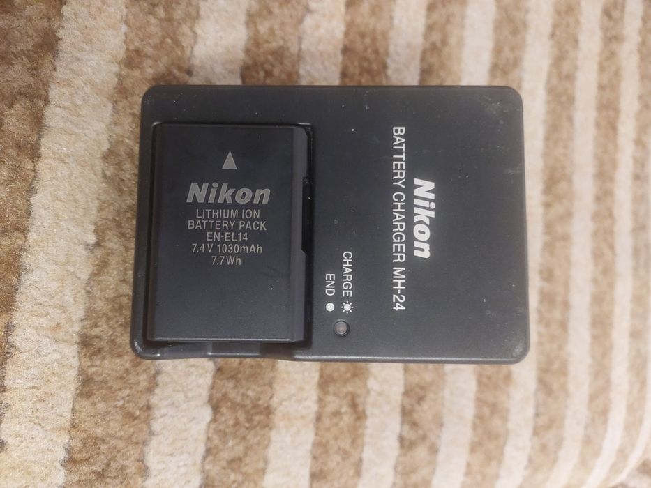 Nikon D3100 18-55 VR kit