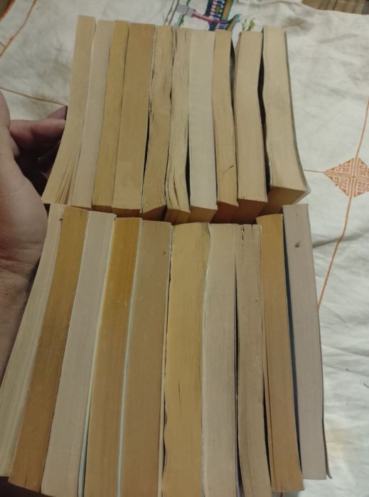 Подборка книг серии Азбука классики 20 книг.