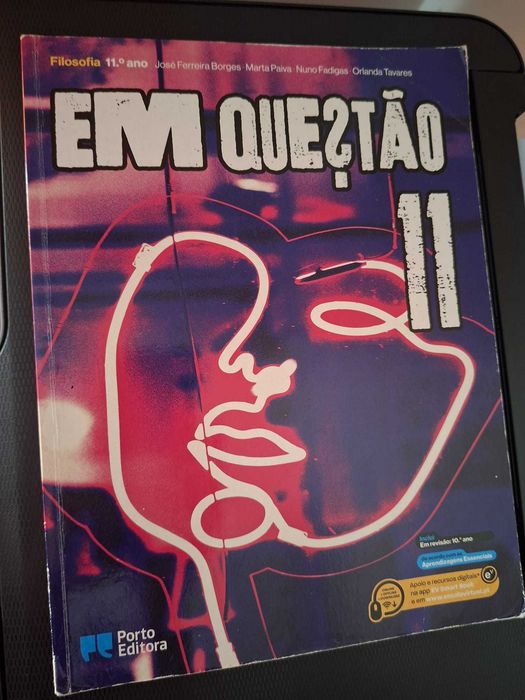 Dossiê do Professor Em Questão 11.º Ano - Manual do Aluno e do Professor