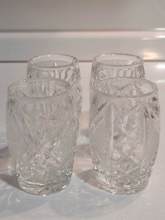 Kryształowe 4 szt kieliszki wódki Huta Hortensja