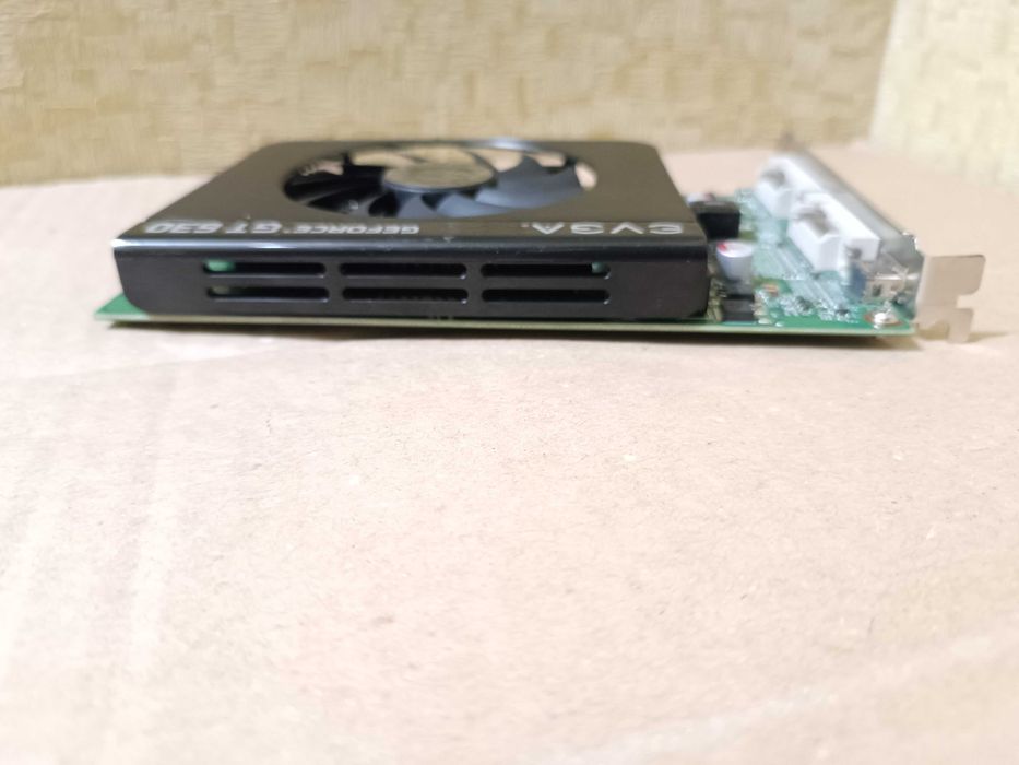 Рабочая видеокарта GF GT630 2GB GDDR3 EVGA (02G-P3-2639-KR)
