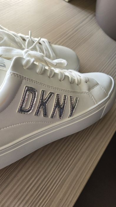 Кросівки кеди DKNY