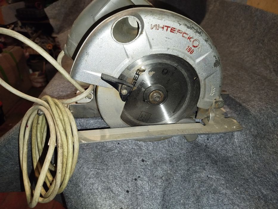 Циркулярки   "Makita","Інтерскол"