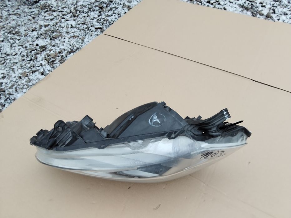 Lampa przednia lewa Suzuki sx4 s-cross 13-16 Europa lewy przód