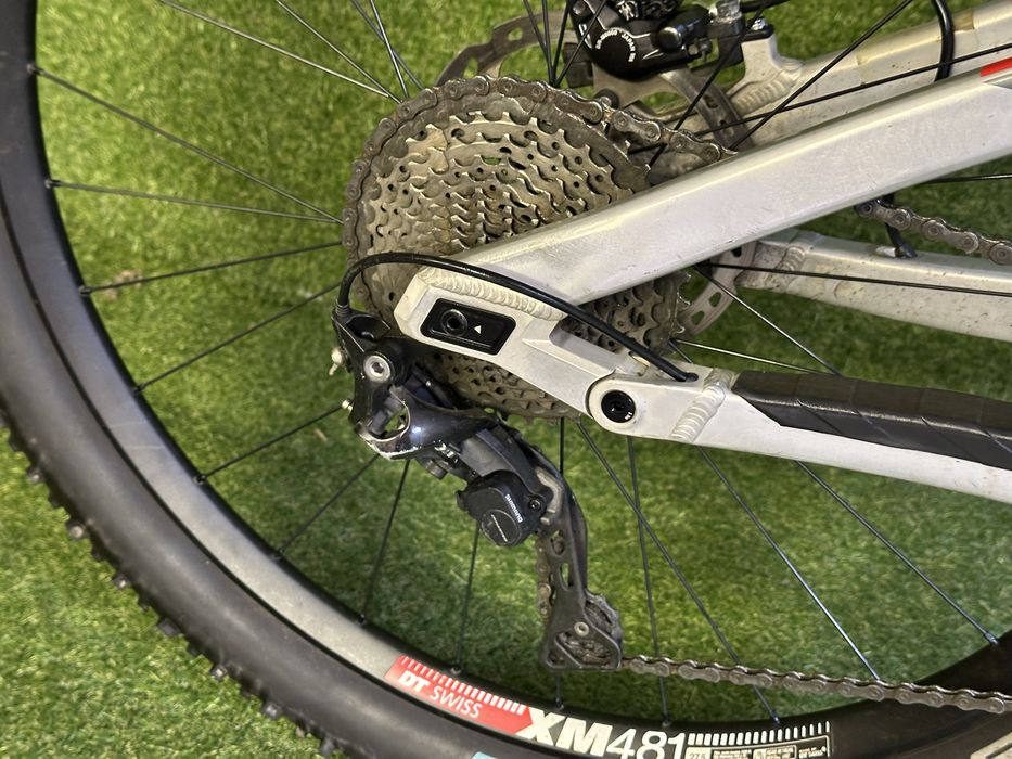 Велосипед двухпідвіс Rotwild X1