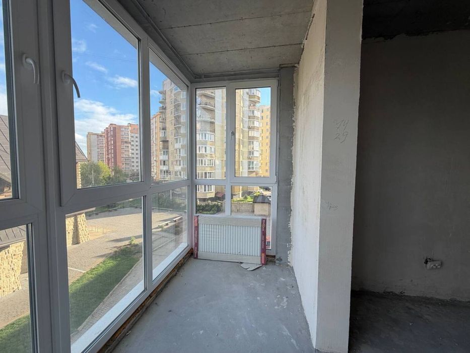 Продаж 2 к.квартири вул.Білогірська.