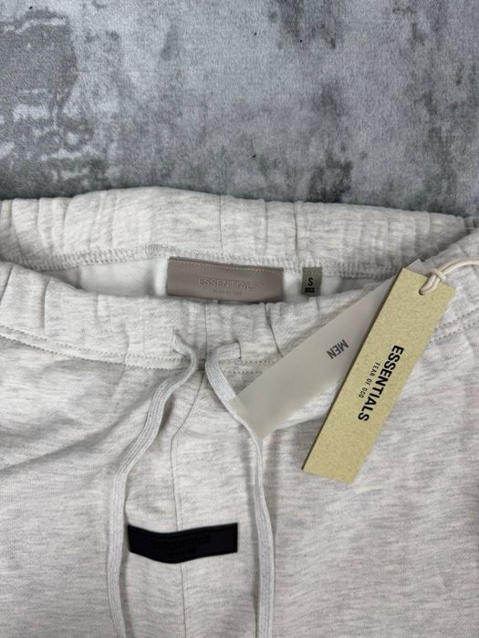 шорти essentials | есеншл