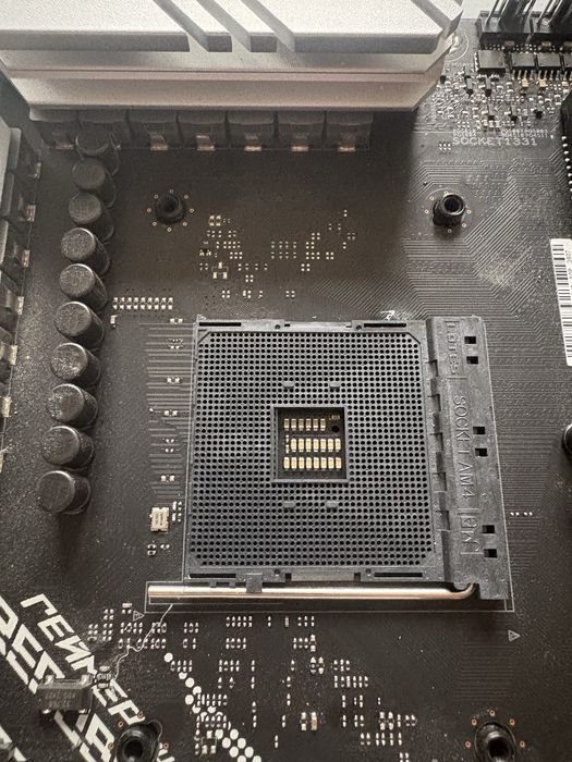 Plyta glowna asus strix b550-a