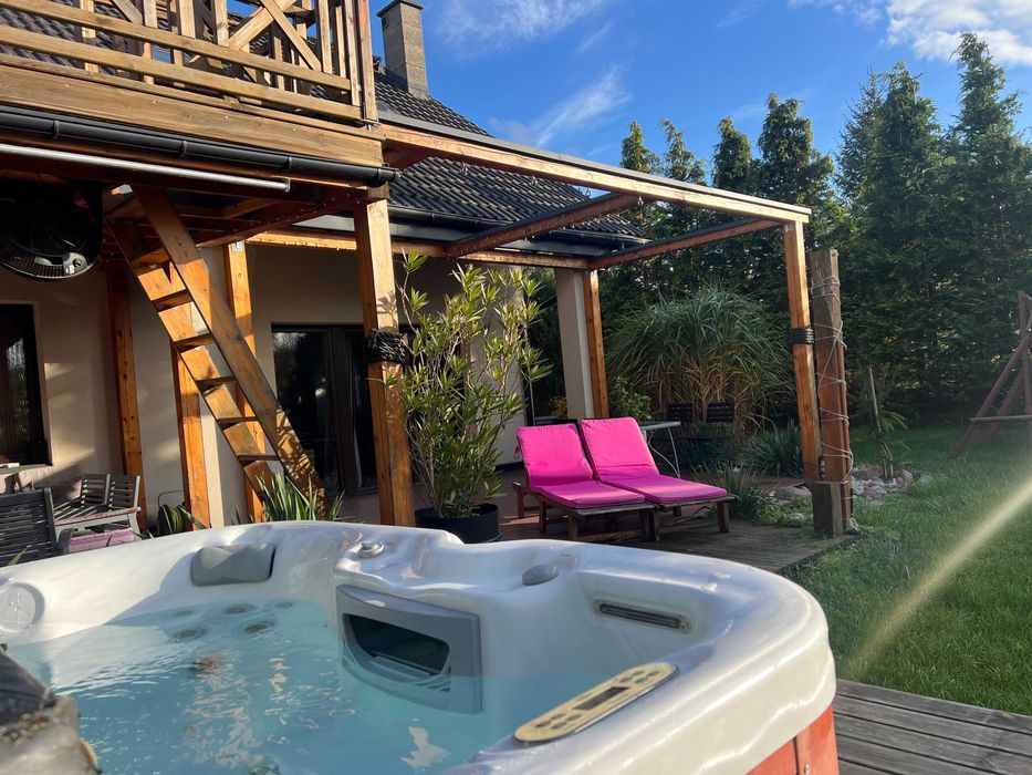 Dom HABIBISPA dla GRUP , 5 sypialni , JACUZZI , SAUNA , jezioro