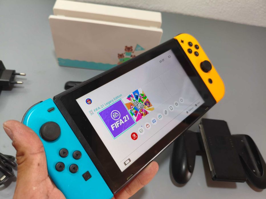 Nintendo Switch Animal Crossing Edition