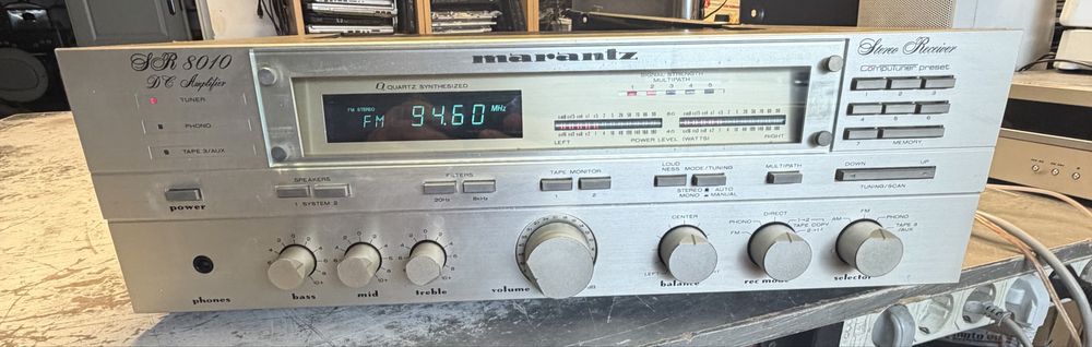 Marantz 8010 wzmacniacz stereo