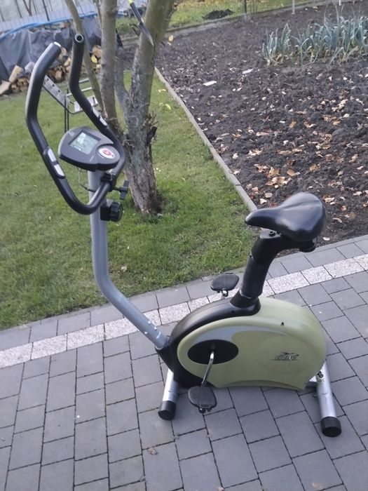 Sprzedam rower stacjonarny magnetyczny.Ladny