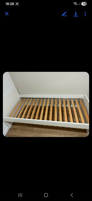 Białe Łóżko IKEA