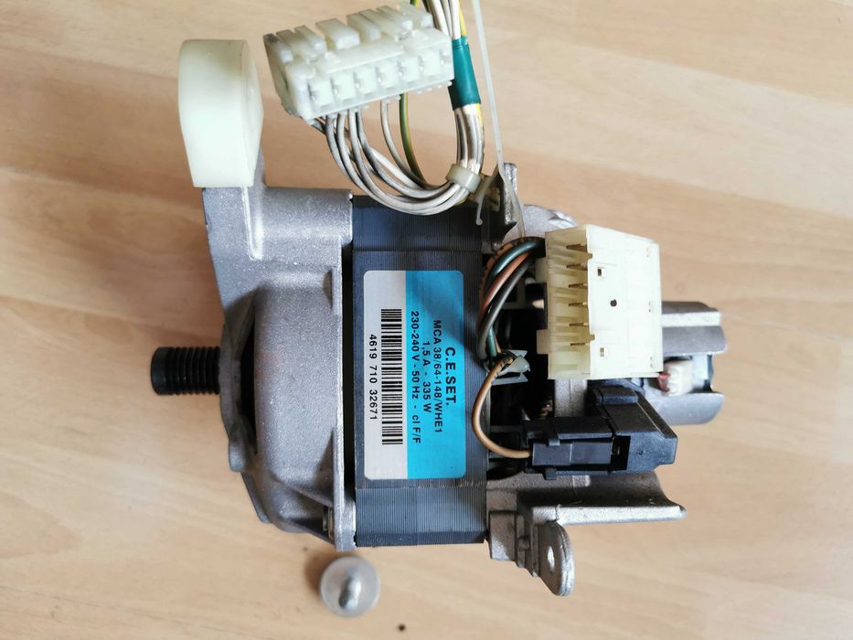 Silnik pralki Whirlpool AWM6061 (MCA38/64-148/WHE1 / 335 W, 1,5 A)