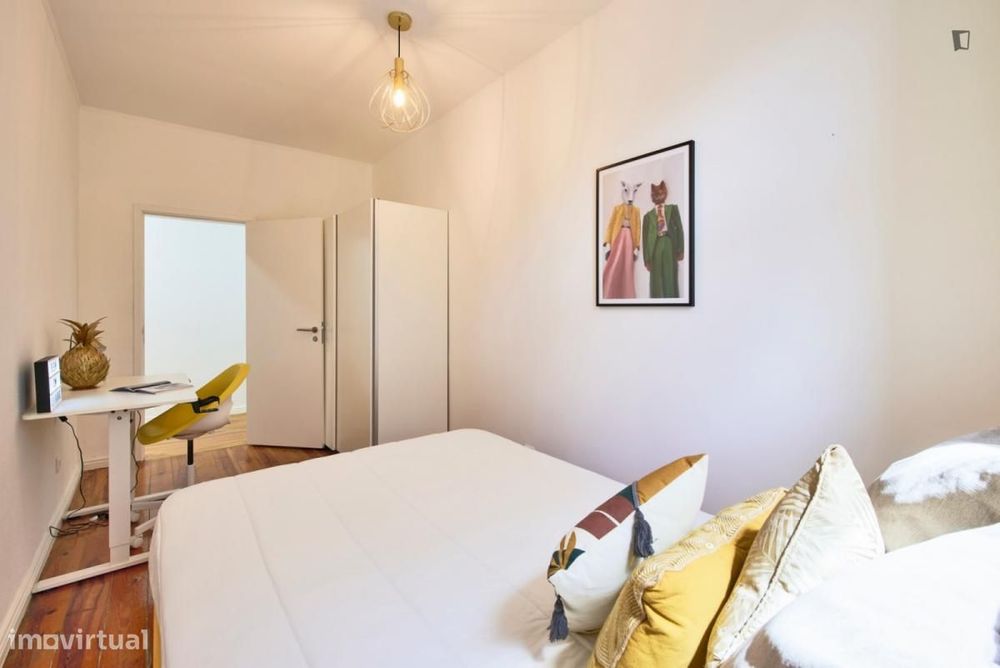 Quarto - localizado em Graça Lisbon