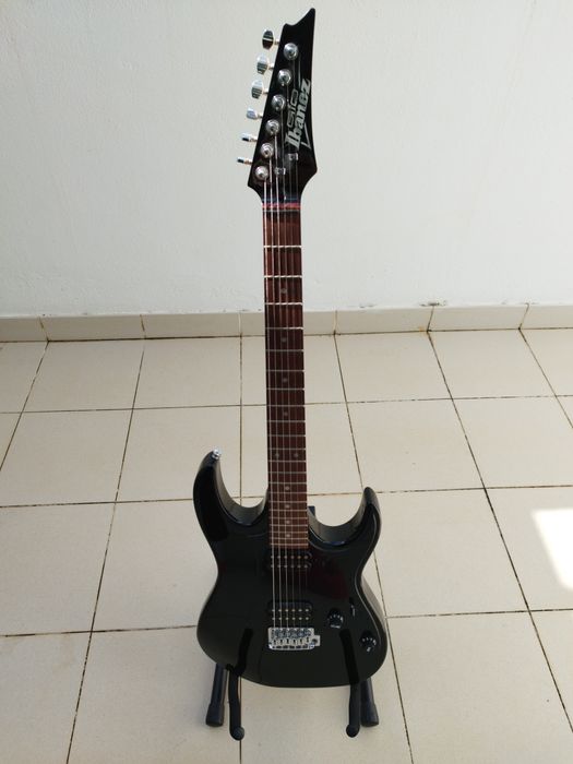 Guitarra Ibanez + Kit completo para iniciar