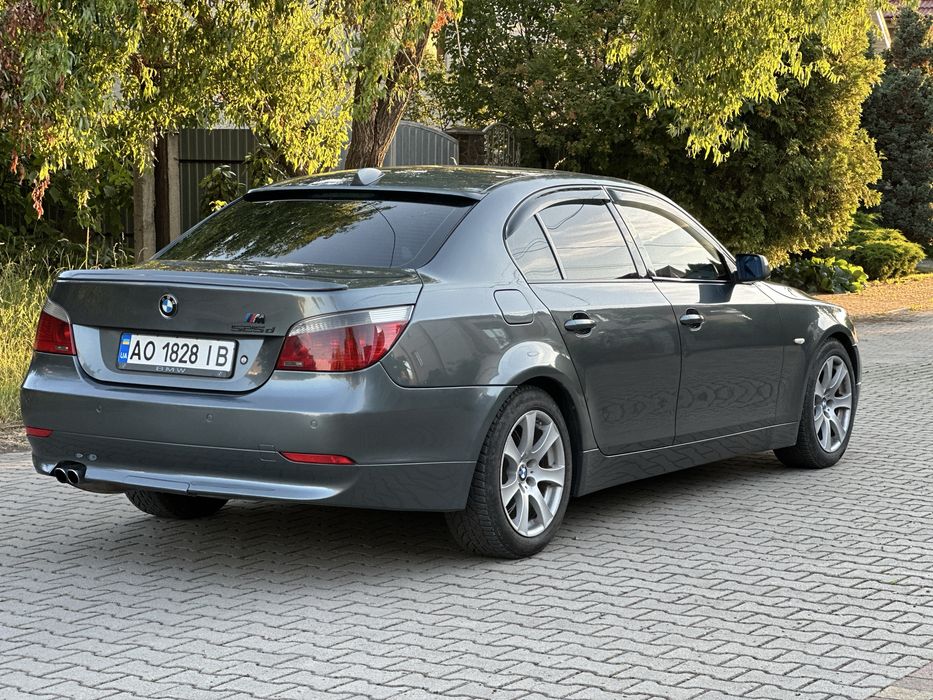 Продам бмв е60 2,5д м57
