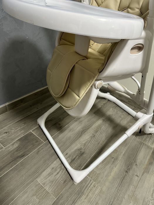 Дитячий столик для годування шезлонг гойдалка  Carrello 3в1