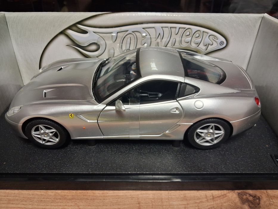 Model Ferrari 599 GTB Fiorano  1:18 Hot Weels