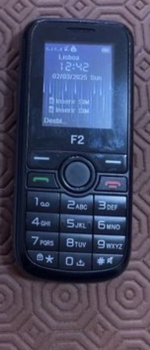 Telemóvel teclas dual sim oferta carregador e capa