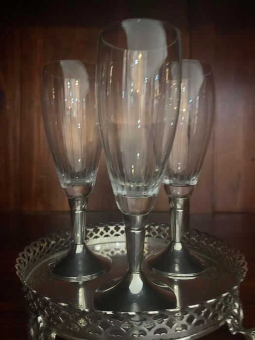 Tres taças/flutes cristal com pe em prata