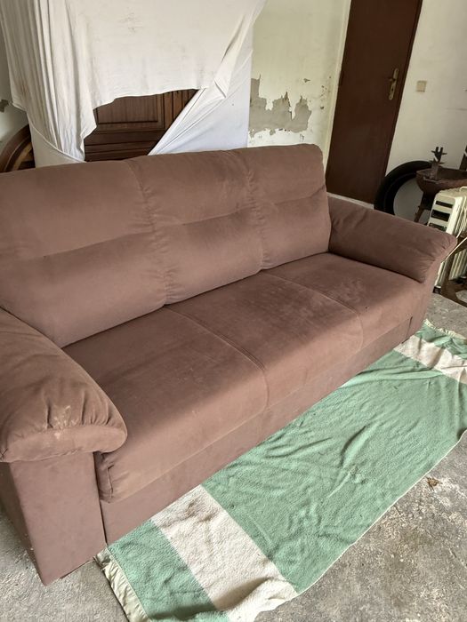 Sofá de Tecido 3 lugares confortável