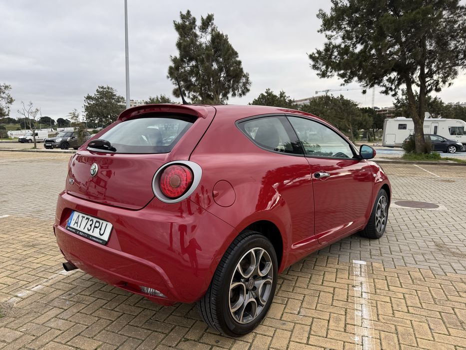 Alfa Romeo 1.3 Diesel com 208,000km 2011 aceito retoma