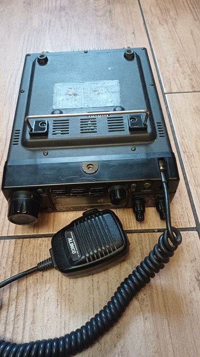 Radio KF Alinco DX70