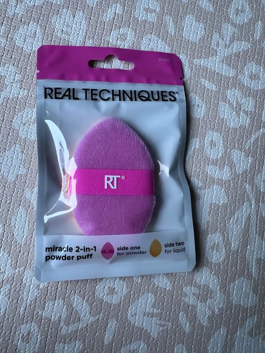 Real techniques gąbeczka do nakładania makijażu 2w1