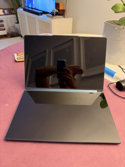 Pack Portátil LENOVO Yoga Book 9 14IAH10-058 (14" - Intel Core Ultra 7