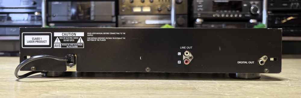 CD-програвач Philips CD 723