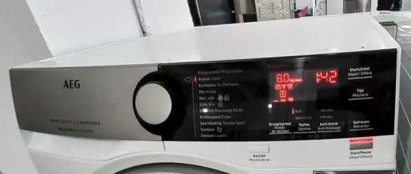 Сушильна машина AEG (аег)
Тепловий насос , кг: 8 , A ++