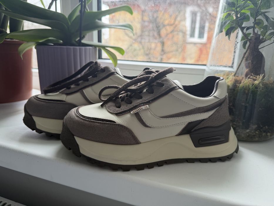 Продам кроссовки Lonza shous 38 размер, 24 см